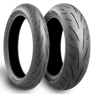 Continental . Deze voor- en achterband is geschikt voor race & sport motoren.